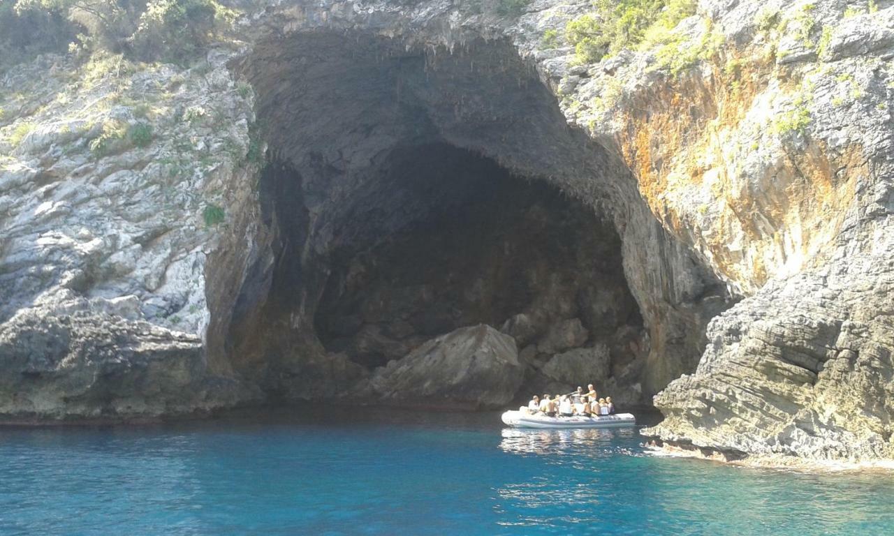 Kalogirou Stone House Apartment Limnionas  Bagian luar foto