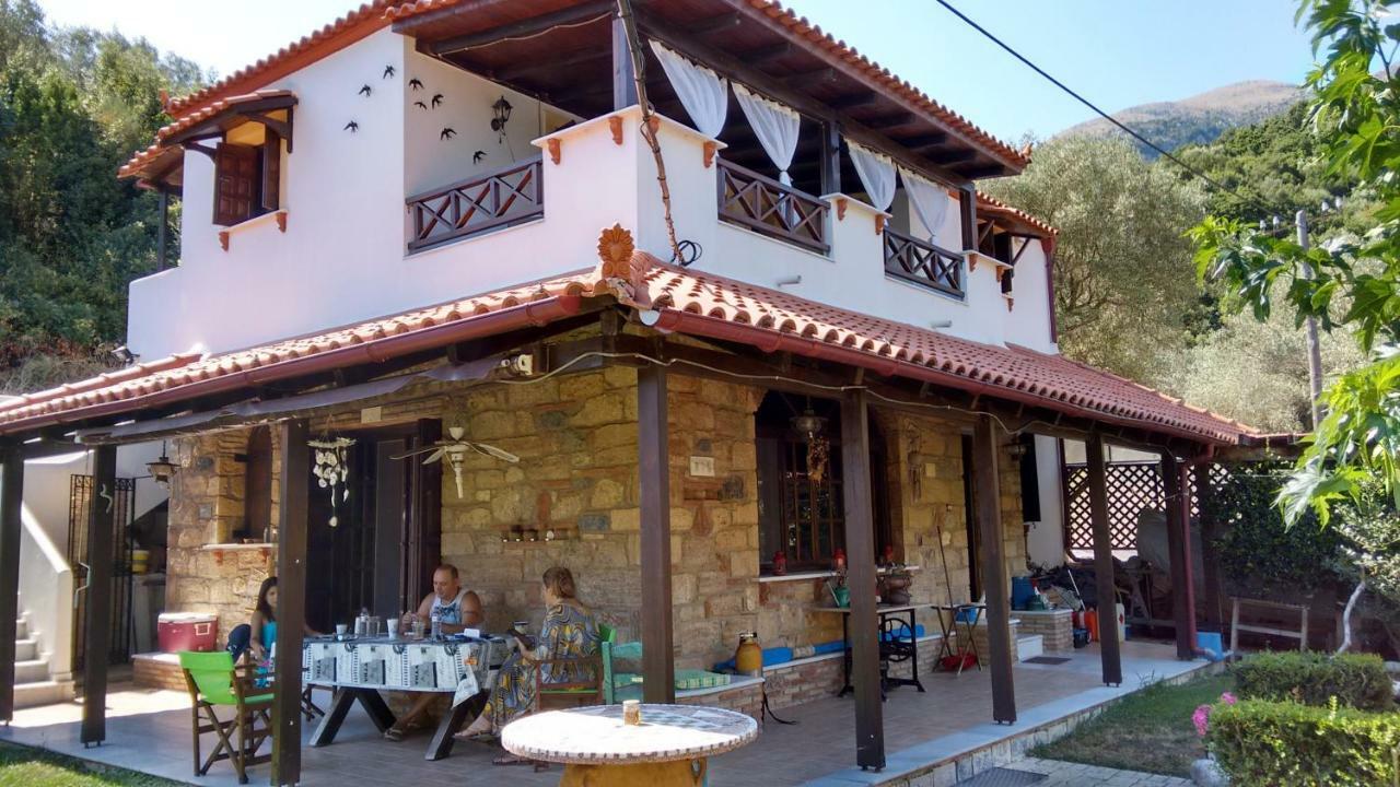 Kalogirou Stone House Apartment Limnionas  Bagian luar foto