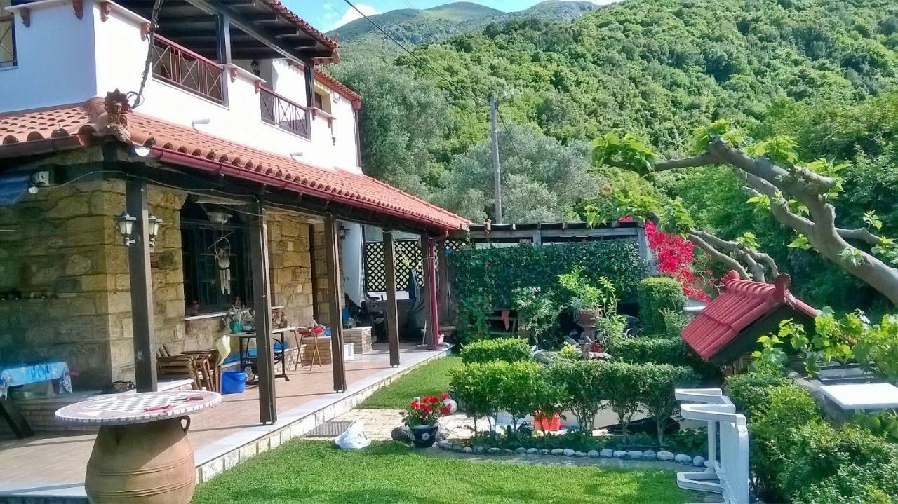 Kalogirou Stone House Apartment Limnionas  Bagian luar foto
