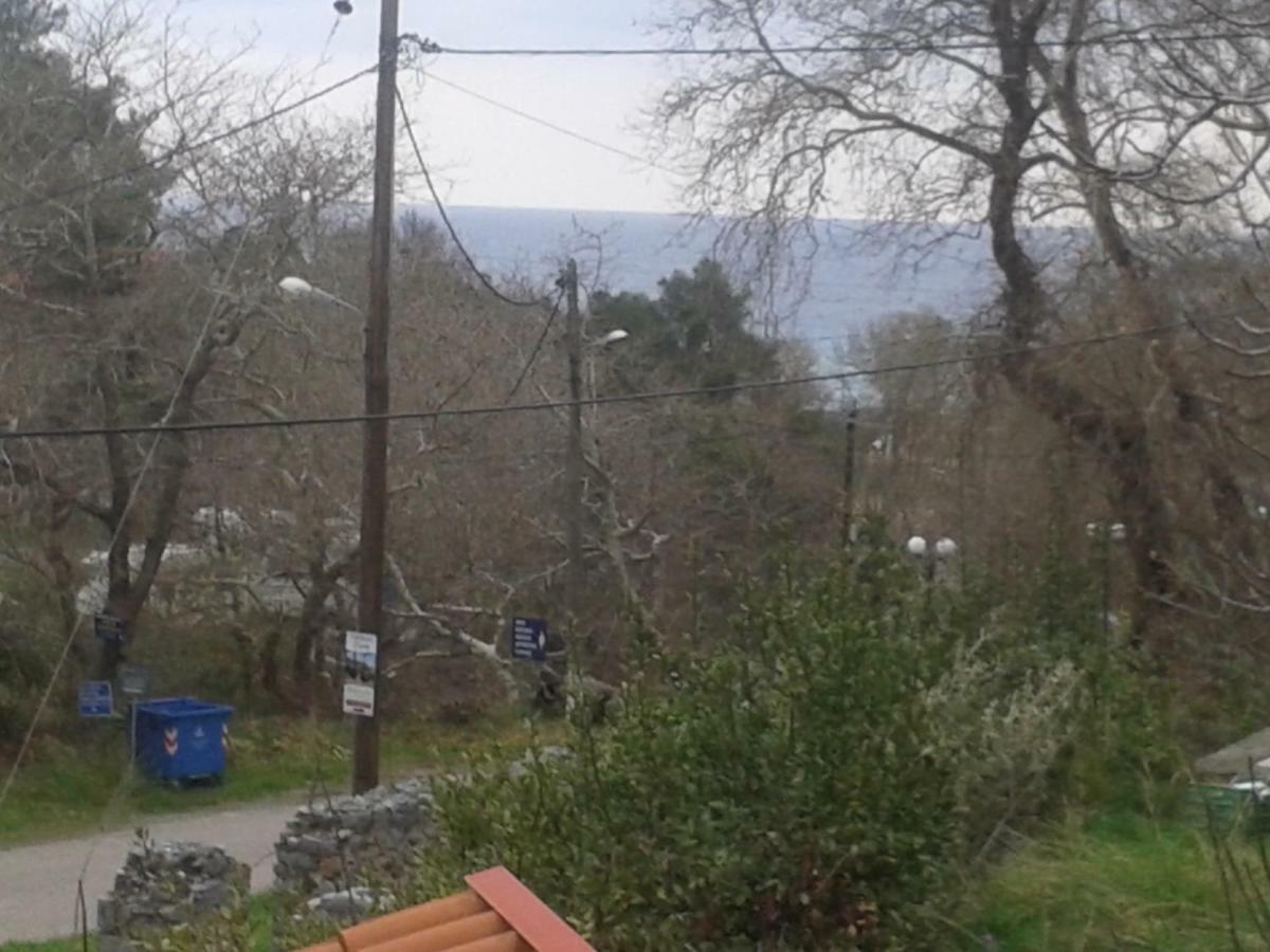 Kalogirou Stone House Apartment Limnionas  Bagian luar foto