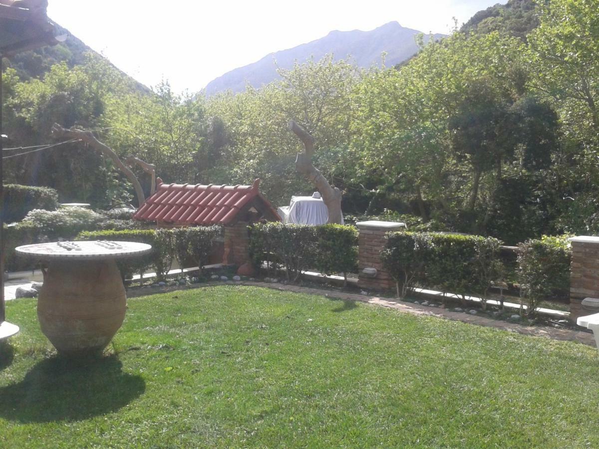 Kalogirou Stone House Apartment Limnionas  Bagian luar foto